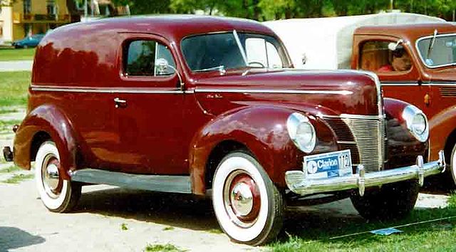 1940 Ford De Luxe Sedan Delivery