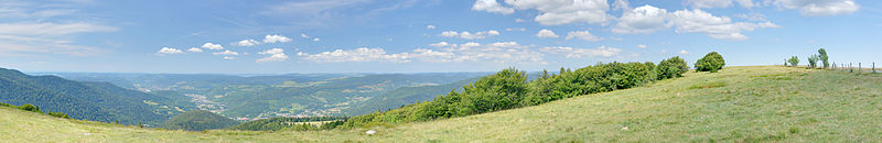 File:2011-07-04-ballon-alsace.jpg