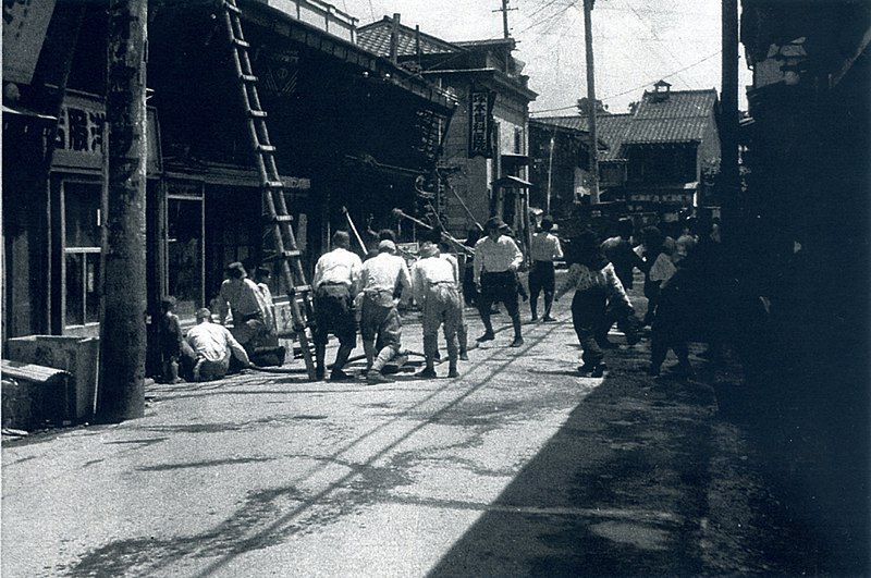 File:A fire drill in Uozu.jpg