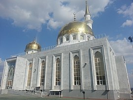 Aktobe Central mosque (exterior).jpg