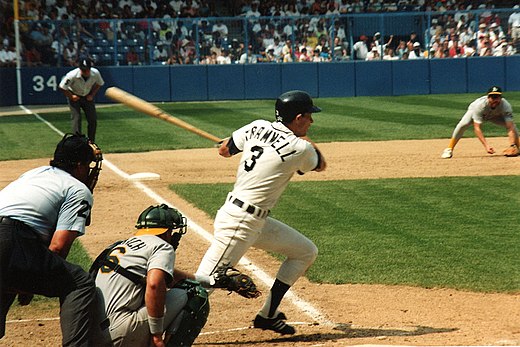 Trammell bats at Tiger Stadium, 1991
