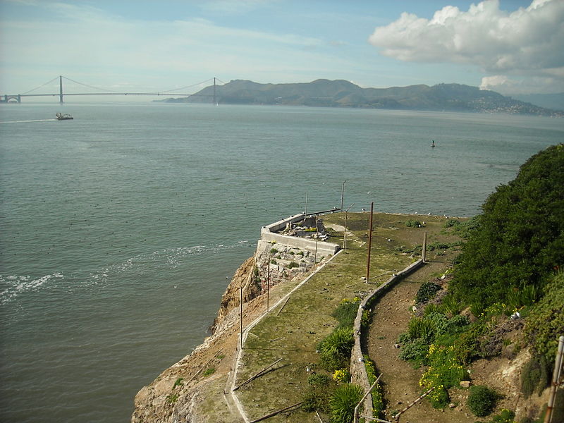 File:Alcatraz - Golden Gate Bridge (4409209727).jpg