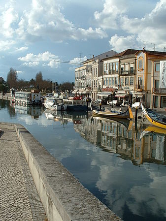 Unan eus kanolioù Aveiro