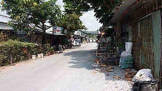 Khu vực chợ Bình Thạnh, một chợ nhỏ của xã Bình Phú.