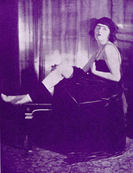 File:Bebe Daniels 1921.jpg