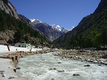 File:Bhagirathi_River_at_Gangotri.JPG