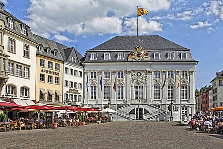 Bonn Altes Rathaus am Markt (tone mapping)