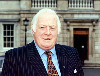 <span class="mw-page-title-main">Brendan McGahon</span> Irish Fine Gael politician (1936–2017)