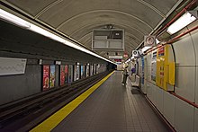 Platform 1, inbound to Waterfront station Burrard Station platforms.jpg