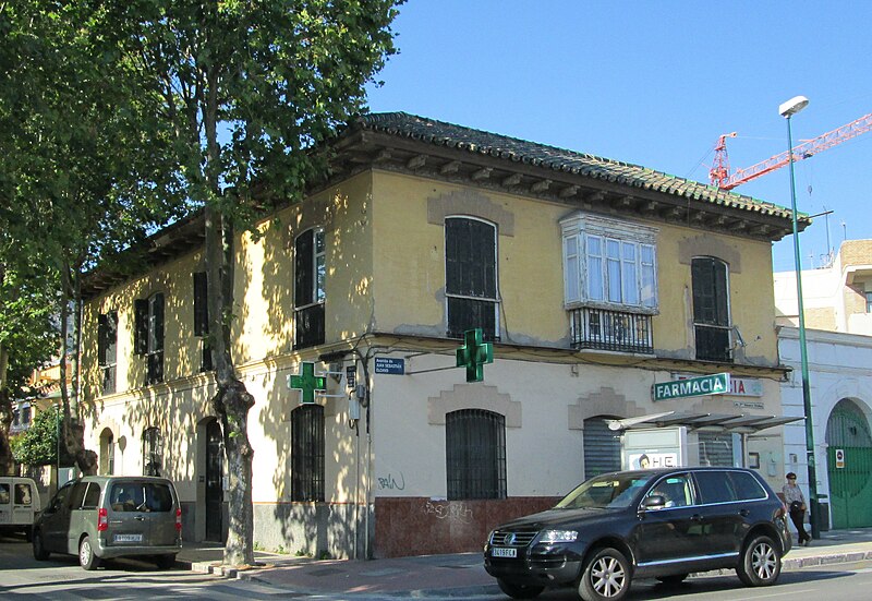 File:Calle Octavio Picón 2, Málaga.jpg