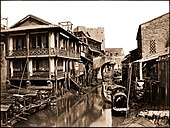 Kanton (nú Guangzhou) um 1880.