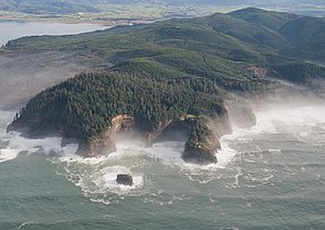 Cape Meares NWR ve Oregon manzaralı bakış açısı (5123550225) .jpg