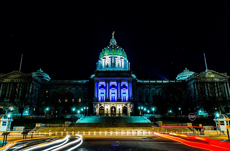 File:Capitol Building Facade Lit in Villanova University Colors for NCAA Tourney Win (25661750633).jpg