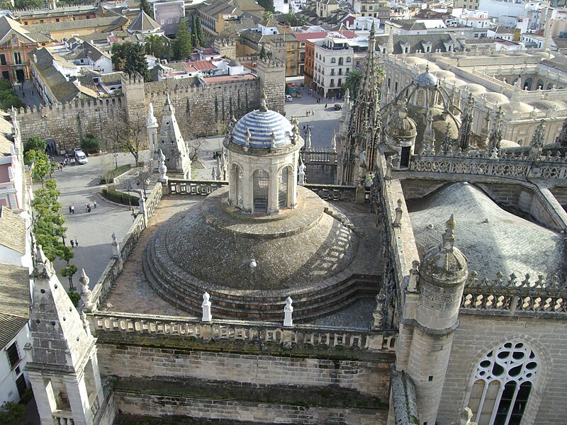 File:Cathedral sevilla exterior 18.JPG