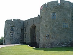 ChirkCastleEntrance.JPG