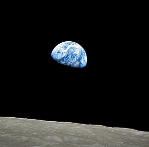 Cropped NASA-Apollo8-Dec24-Earthrise (cropped).jpg