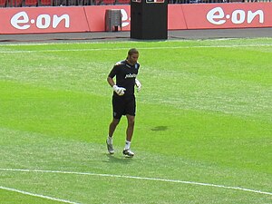 Footballer, Born 1970 David James