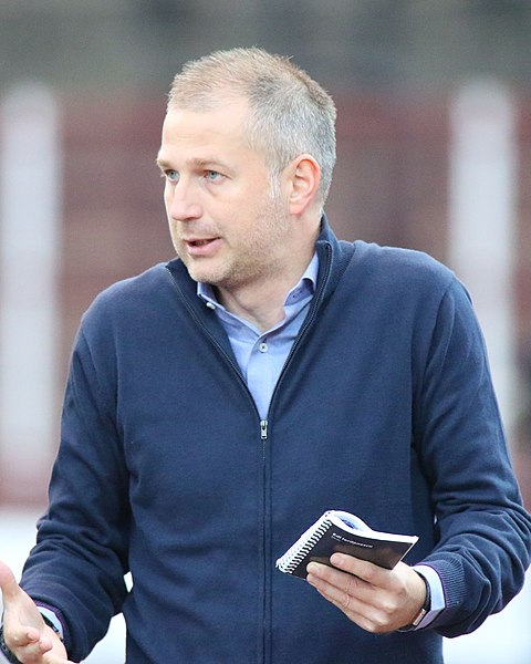 Iordănescu as the head coach of CSKA Sofia in 2016