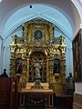 Retable dans une chapelle latérale