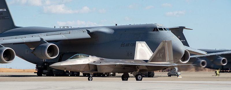 File:F-22 Raptor Arrival 160922-F-LI975-058.jpg