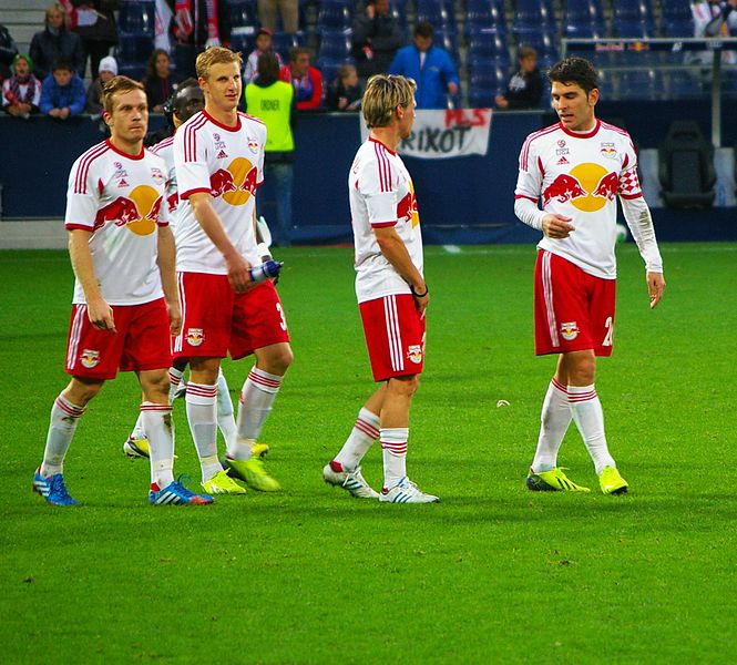 File:FC Red Bull Salzburg gegen Wiener Neustadt 42.JPG