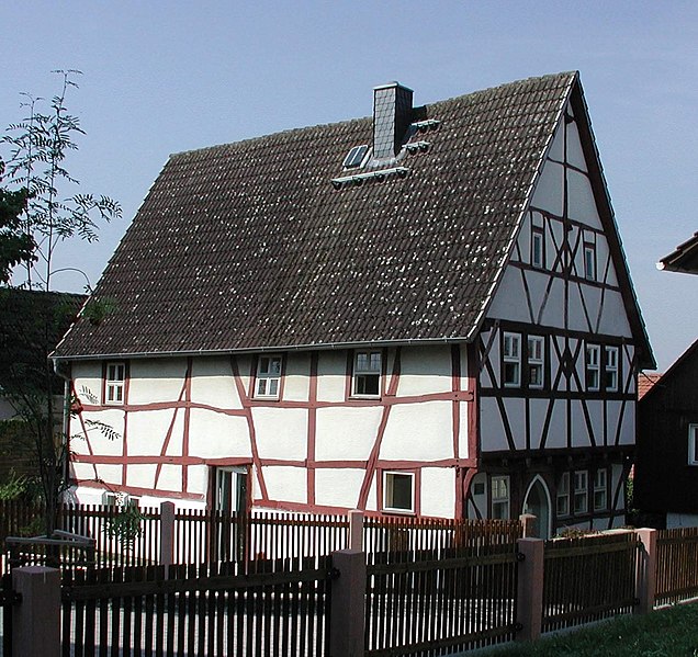 File:Fachwerk-Ständerbau aus 15. Jahrhundert.jpg