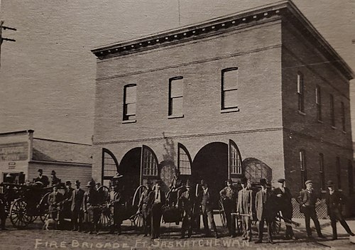 The Fort Saskatchewan Fire Department gathered outside of the combined fire/town hall in 1910.