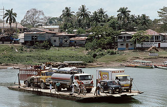Ferry across the Río La Pasión near Sayaxché