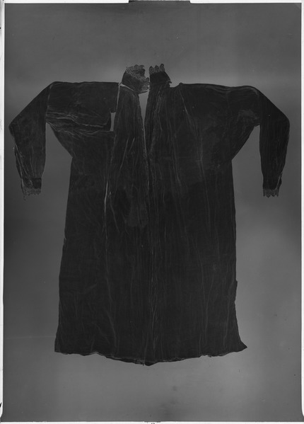 File:Gustav II Adolfs skjorta från Dirschau 1627-08-08 - Livrustkammaren - 36222-negative.tif