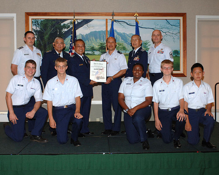 File:Hawaii Wing CAP members present honorary membership.jpg