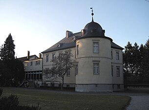 Edelburg (kasteelachtig landhuis, particulier bewoond, niet te bezichtigen)