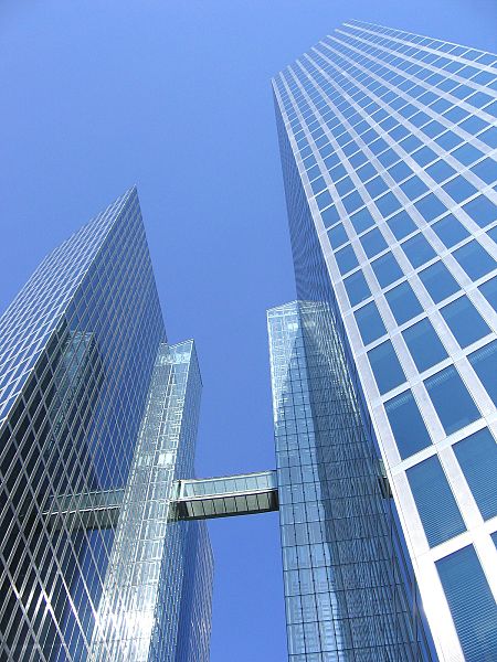 File:Highlight Towers-2.jpg