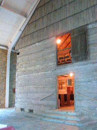 <span class="mw-page-title-main">Cane Ridge Meeting House</span> Historic building in Kentucky, United States