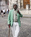 Homme_au_cigare_en_costume_cubain