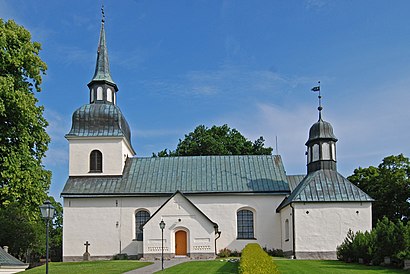 Vägbeskrivningar till Husby Rekarne kyrka med kollektivtrafik