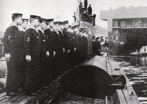 הצוללת היפנית I-8 בנמל ברסט שבצרפת ב-1943.