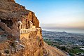 Klášter pokušení na Jebel Quruntul s výhledem na Jericho a Mrtvé moře