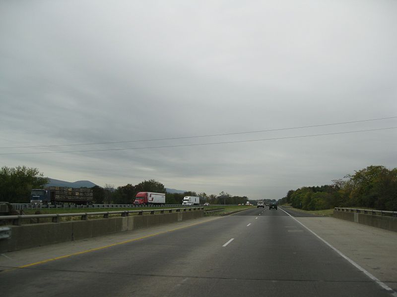 File:I 81 Interstate 81 - Virginia (4144742226).jpg