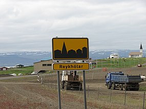 Iceland-Reykholar.JPG