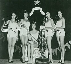 Miss Universe 1953 and her court (from left to right): Ana Bertha Lepe, Myrna Hansen, Kinuko Ito, and Maxine Morgan. Itou Kinuko et al. Miss Universe 1953.jpg
