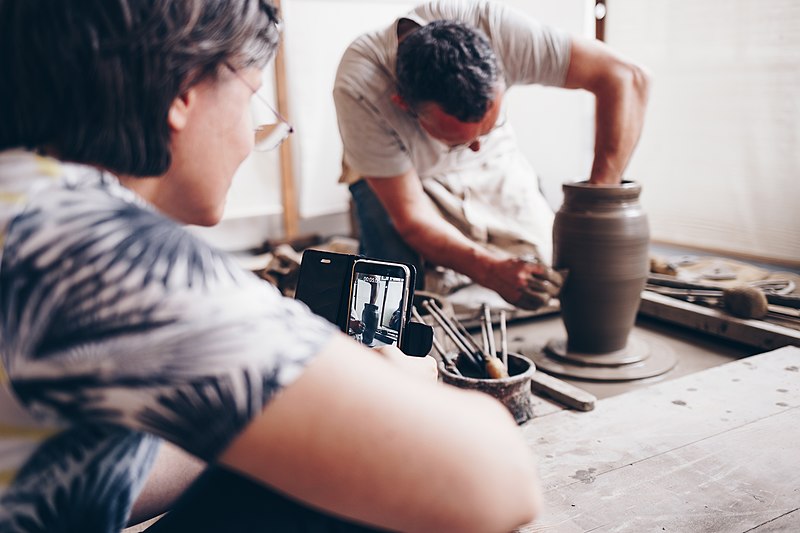 File:Japanese wheel pottery workshop.jpg
