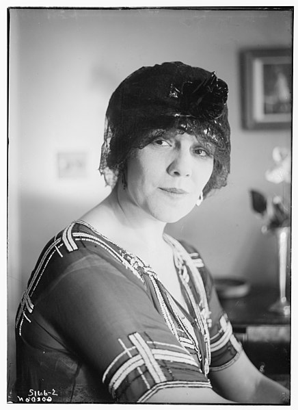 File:Jeanne Gordon in 1920.jpg