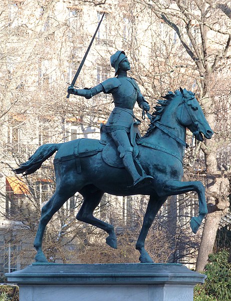File:Jeanne d'Arc Paul Dubois Paris 8e.jpg