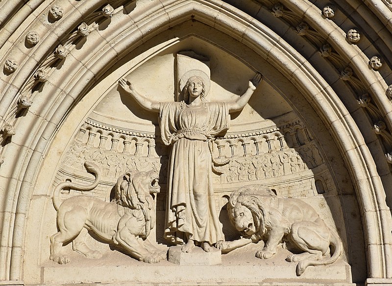 File:Jules Comparat, Le martye de sainte Blandine. 1886. Lyon, Église Saint-Blandine de Lyon, tympan. (Photo) Jamie Mulherron.jpg