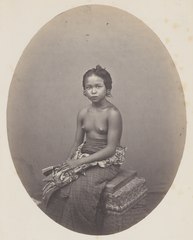 KITLV 4390 - Isidore van Kinsbergen - I Loeh Sari slave Rajah of Boeleleng - 1865.tif
