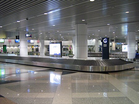 Fail:KLIA_baggage_reclaim.jpg