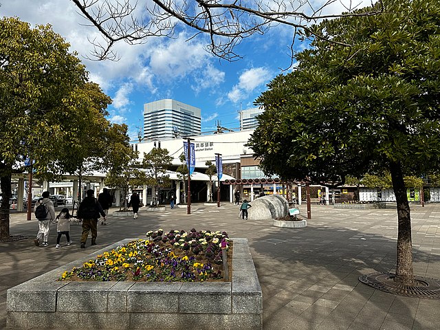 The south entrance in January 2023