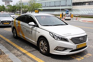 Kakao Taxi in Daejeon with license plates removed.jpg