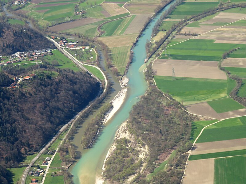 File:Kamnik Bistrica Sava Ljubljanica confluence.jpg