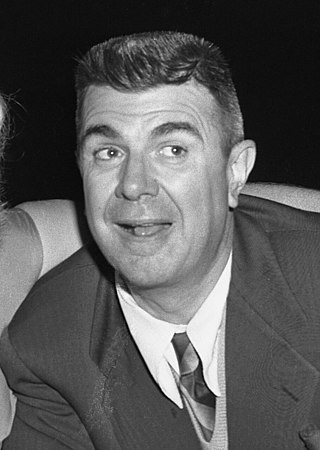 <span class="mw-page-title-main">Ken Murray (entertainer)</span> Entertainer, producer, author (1903–1988)